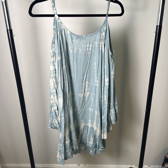 Revolve Tiare Hawaii Hana Grey Blue Smoke Tie Dye Dress Size One Size - Picture 6 of 7